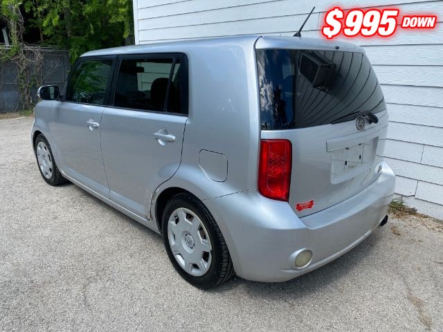 Scion xB Vehicle Image 03