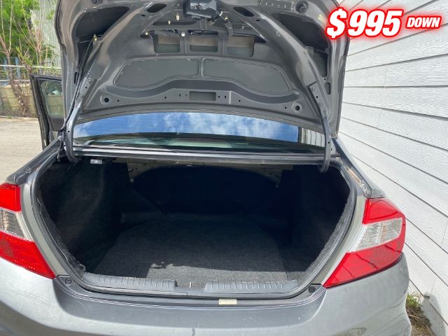 Honda Civic Sedan Vehicle Image 07