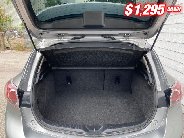 Mazda Mazda3 Hatchback Vehicle Image 05