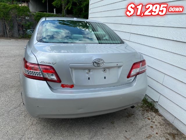 Toyota Camry Vehicle Image 04