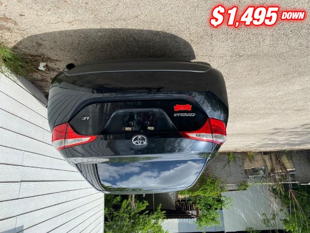 Toyota Corolla Vehicle Image 04