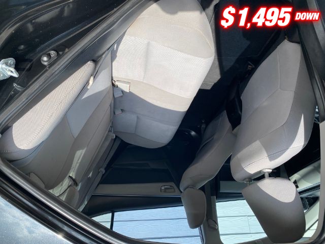 Toyota Corolla Vehicle Image 06