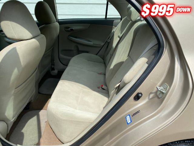 Toyota Corolla Vehicle Image 06