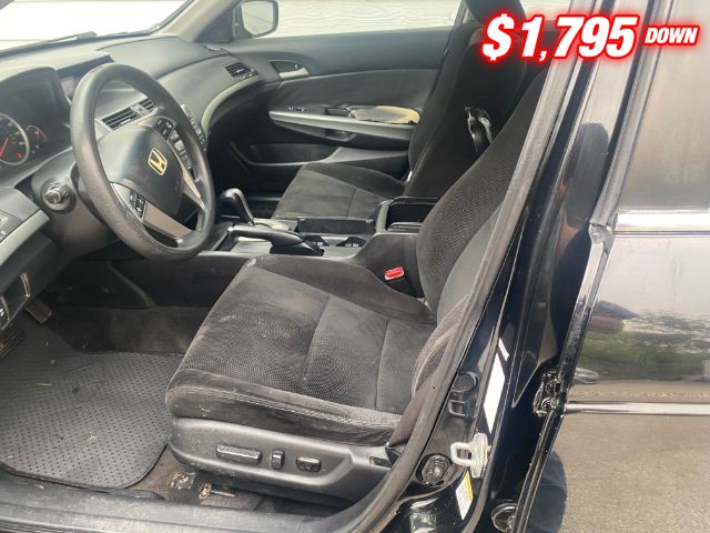 INFINITI Q50 Vehicle Image 05