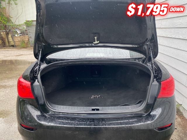 INFINITI Q50 Vehicle Image 07