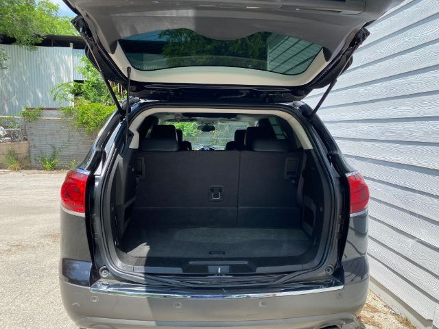 Buick Enclave Vehicle Image 07