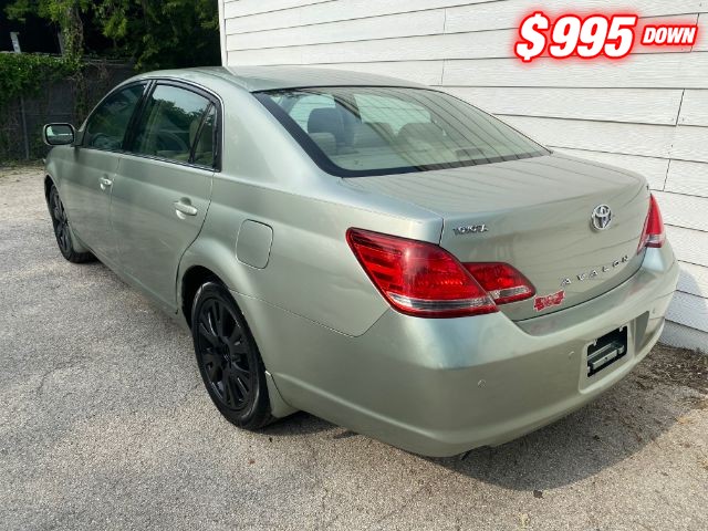 Toyota Avalon Vehicle Image 03