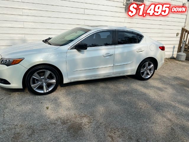 Acura ILX Vehicle Image 02