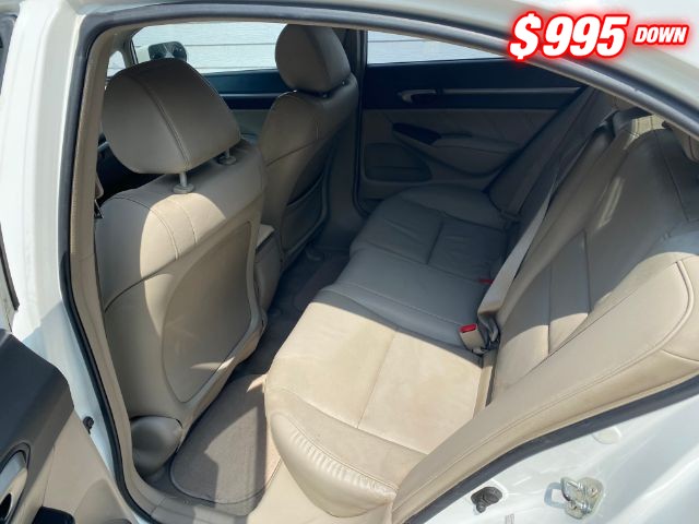 Honda Civic Sedan Vehicle Image 04