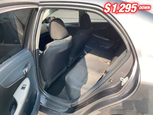 Toyota Corolla Vehicle Image 06