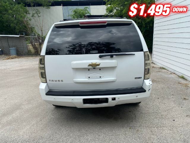 Chevrolet Tahoe Vehicle Image 05