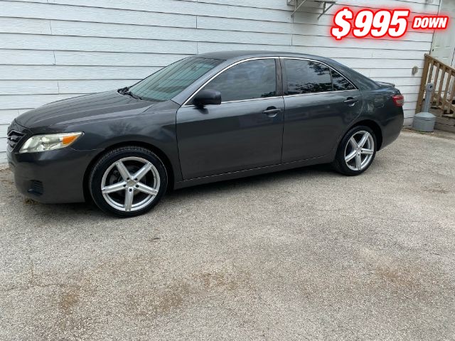 Toyota Camry Vehicle Image 02