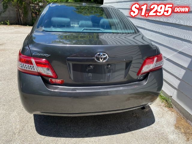 Toyota Camry Vehicle Image 04