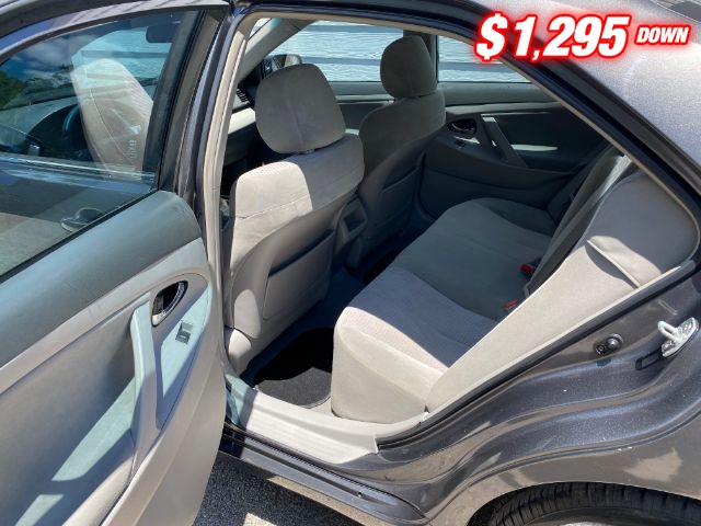 Toyota Camry Vehicle Image 07