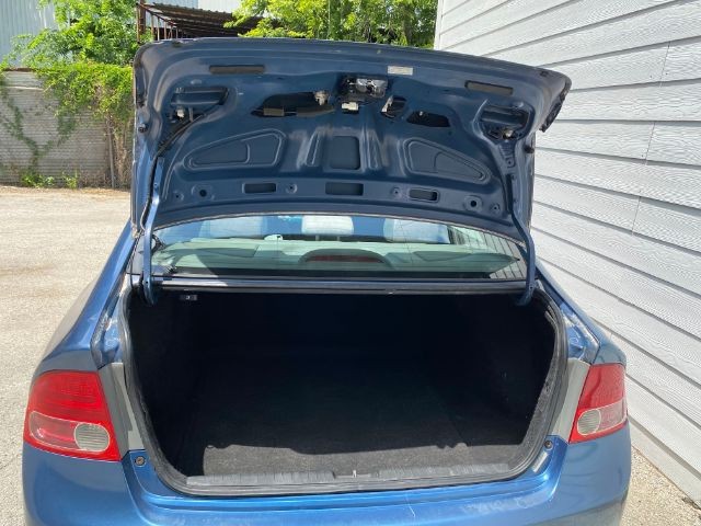 Honda Civic Sedan Vehicle Image 05
