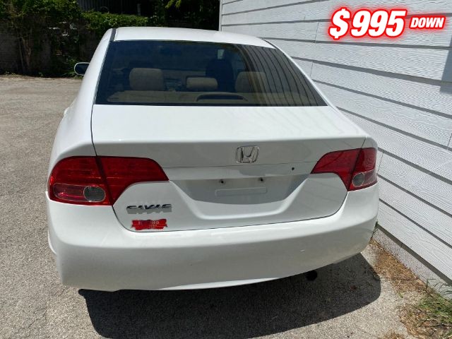 Honda Civic Sedan Vehicle Image 04