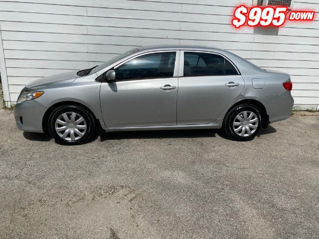 Toyota Corolla Vehicle Image 02