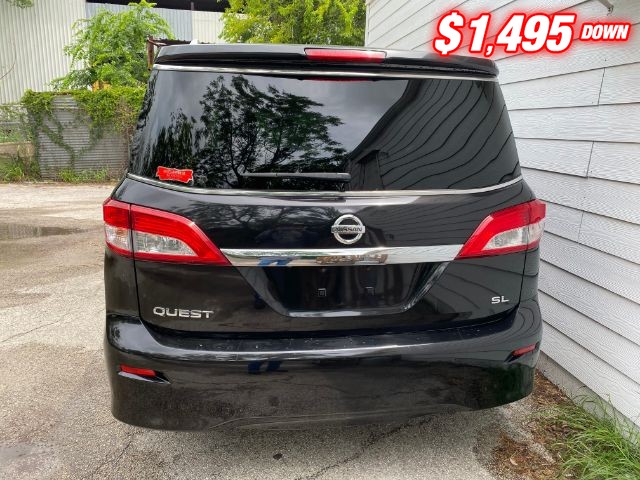 Nissan Quest Vehicle Image 04