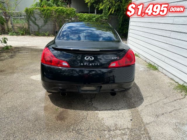 INFINITI G37 Coupe Vehicle Image 04
