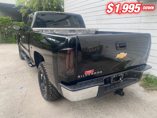 Chevrolet Silverado 1500 Vehicle Image 03
