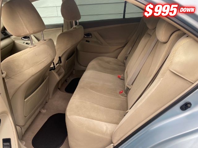 Toyota Camry Vehicle Image 05