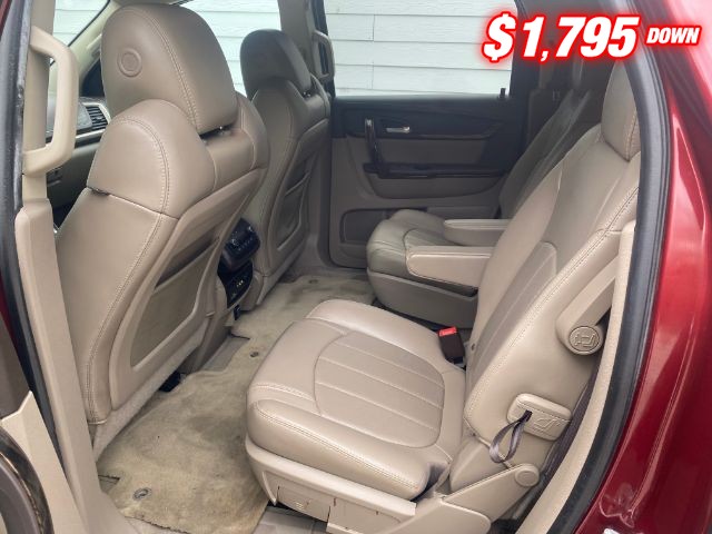 GMC Acadia Vehicle Image 05