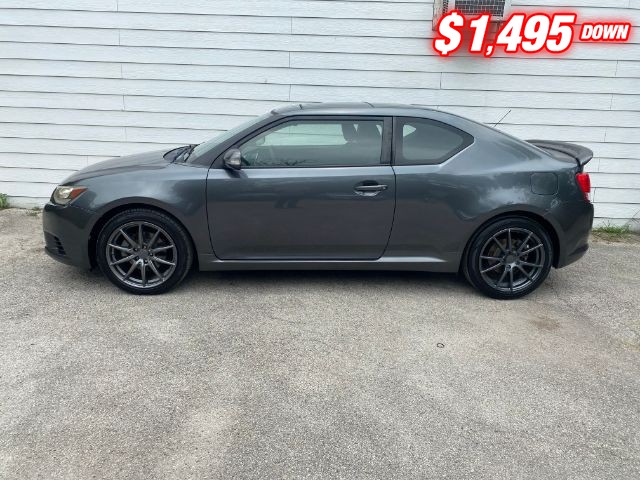 Scion tC Vehicle Image 02