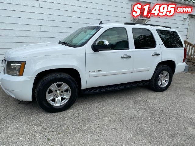 Chevrolet Tahoe Vehicle Image 02