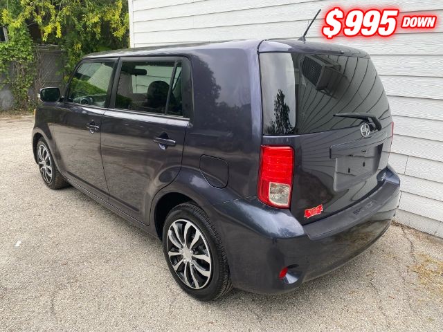 Scion xB Vehicle Image 03