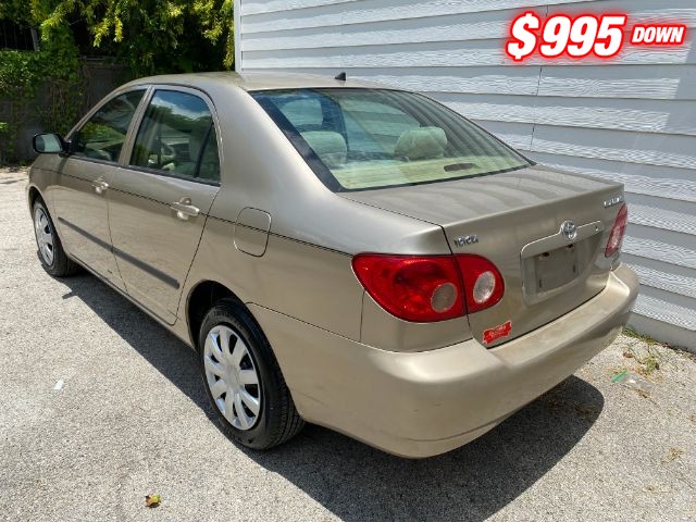 Toyota Corolla Vehicle Image 02