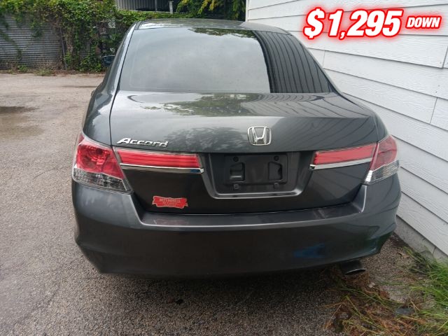 Honda Accord Sedan Vehicle Image 04