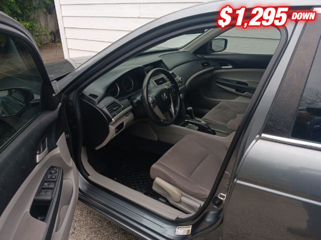 Honda Accord Sedan Vehicle Image 06