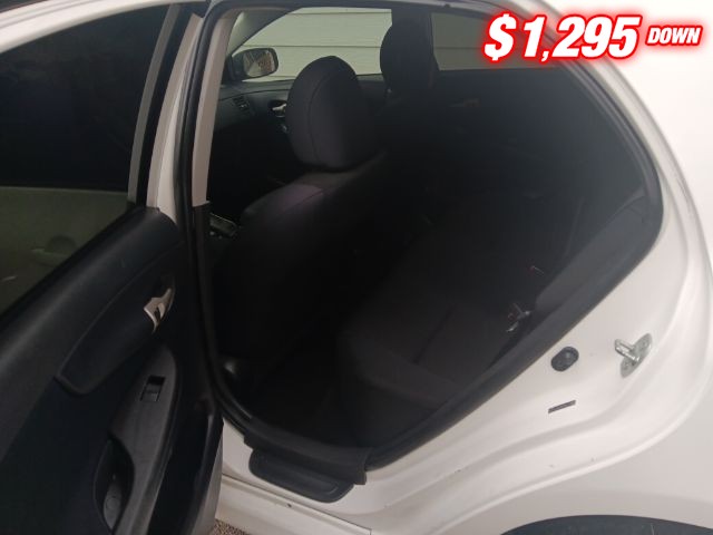 Toyota Corolla Vehicle Image 07