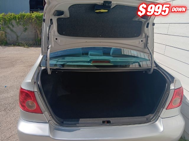 Toyota Corolla Vehicle Image 05