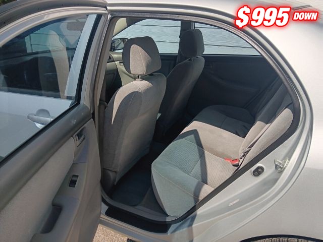 Toyota Corolla Vehicle Image 07