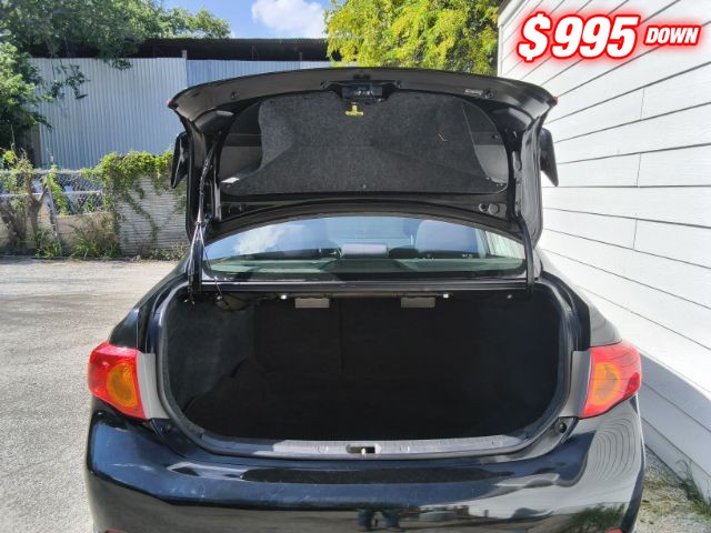 Toyota Corolla Vehicle Image 07