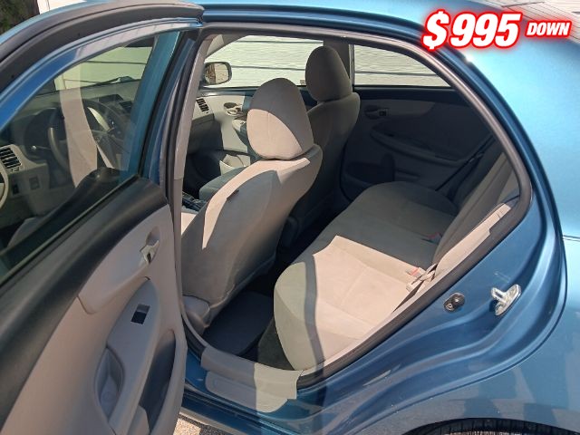 Toyota Corolla Vehicle Image 07