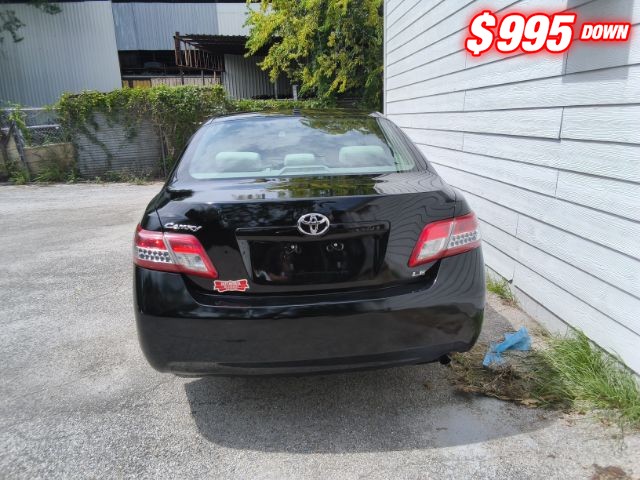 Toyota Camry Vehicle Image 04