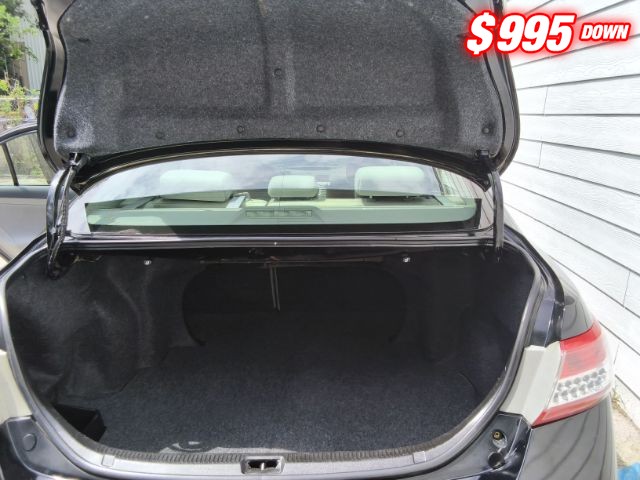 Toyota Camry Vehicle Image 07