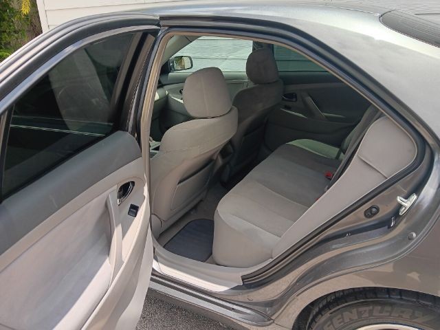 Toyota Camry Vehicle Image 07