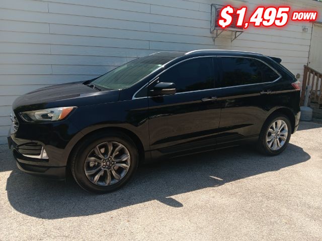 Ford Edge Vehicle Image 02