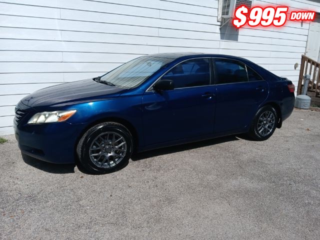 Toyota Camry Vehicle Image 02