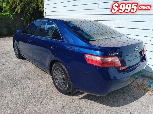 Toyota Camry Vehicle Image 03