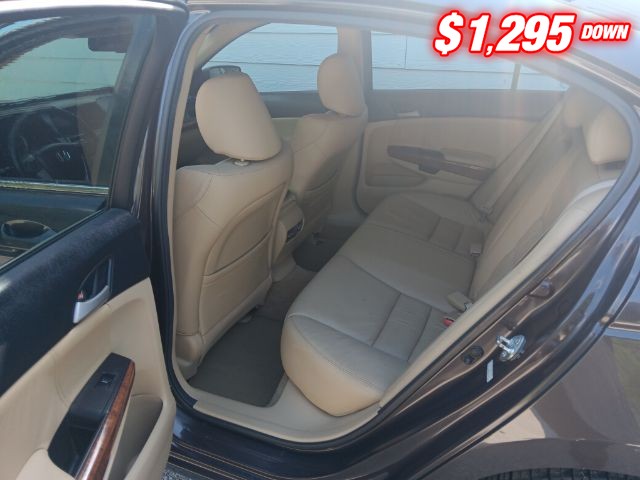 Honda Accord Sedan Vehicle Image 07