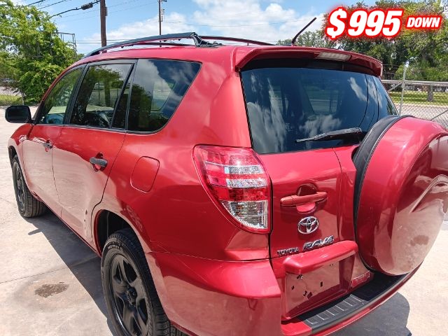 Toyota RAV4 Vehicle Image 03
