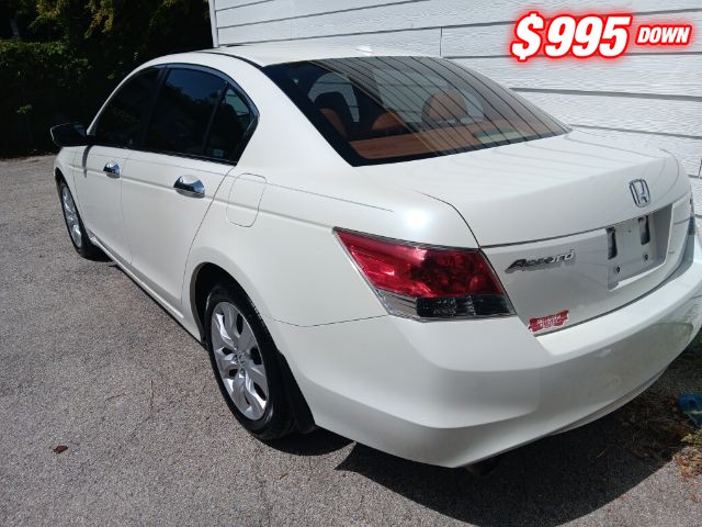 Honda Accord Sedan Vehicle Image 03