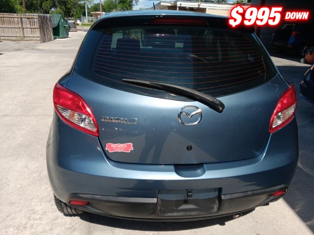 Mazda Mazda2 Vehicle Image 04