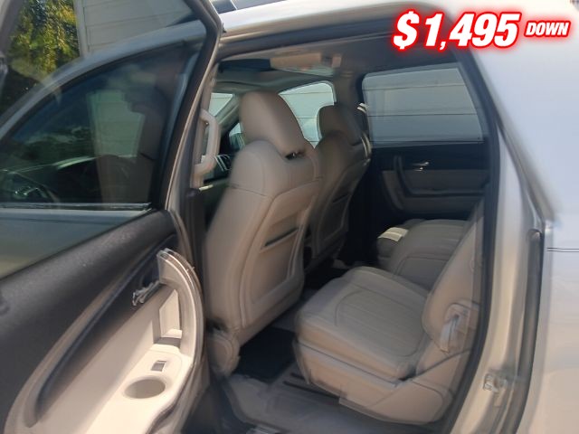 GMC Acadia Vehicle Image 07