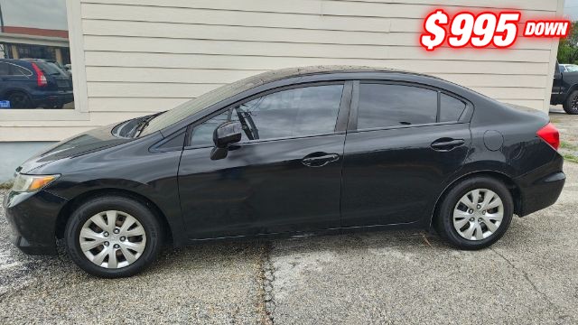Honda Civic Sedan Vehicle Full-screen Gallery Image 14
