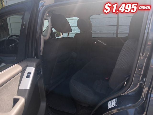 Nissan Pathfinder Vehicle Image 07